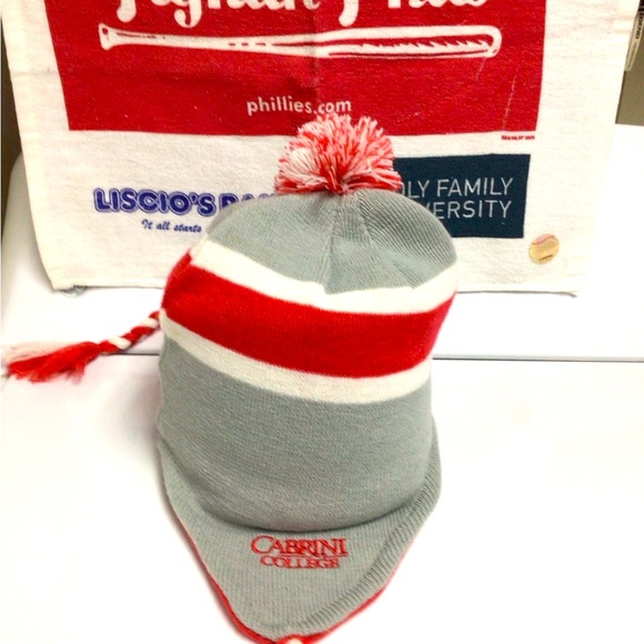 Philadelphia Phillies Vintage Winter Beanie - Picture 4 of 5